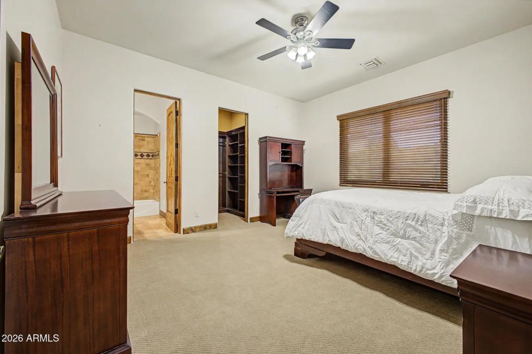 Real Estate Picture 19