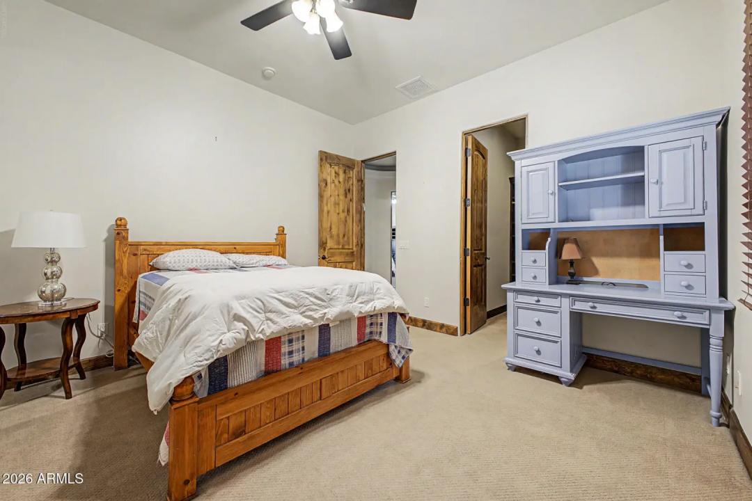 Real Estate Picture 20