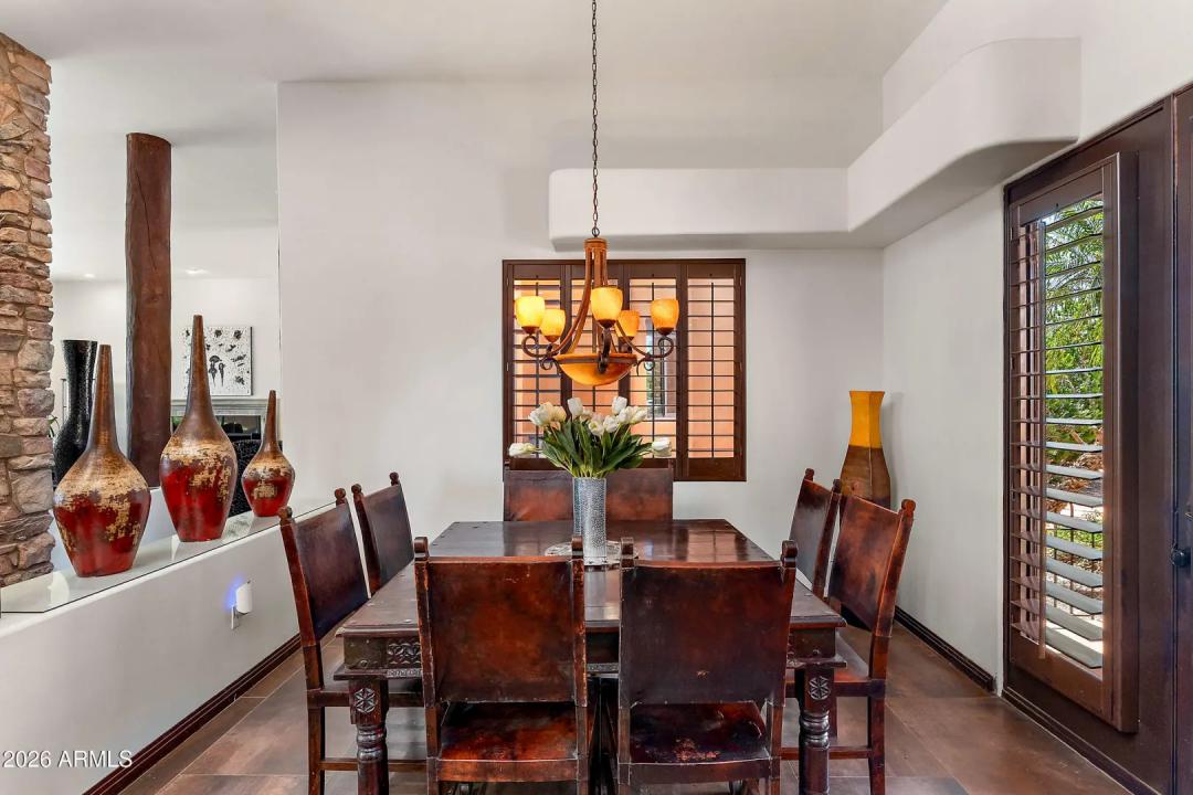 Real Estate Picture 15