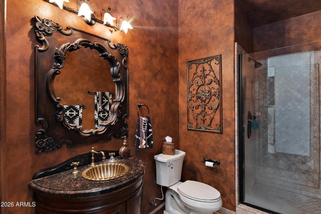 Real Estate Picture 33