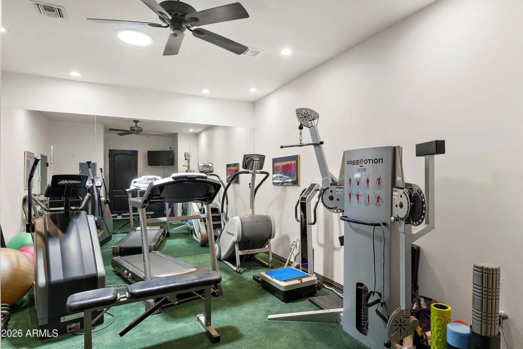 Real Estate Picture 36