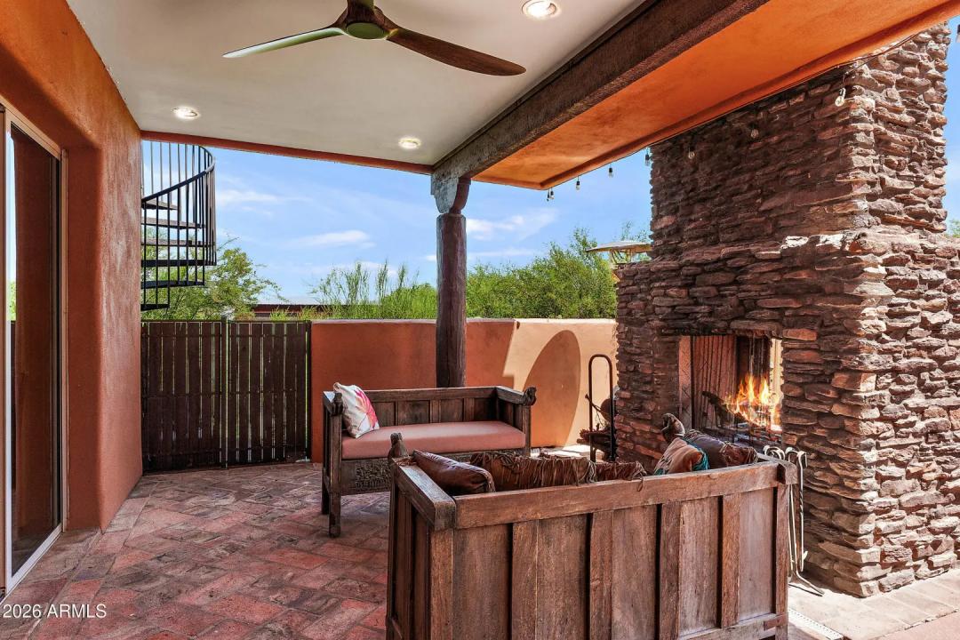 Real Estate Picture 40