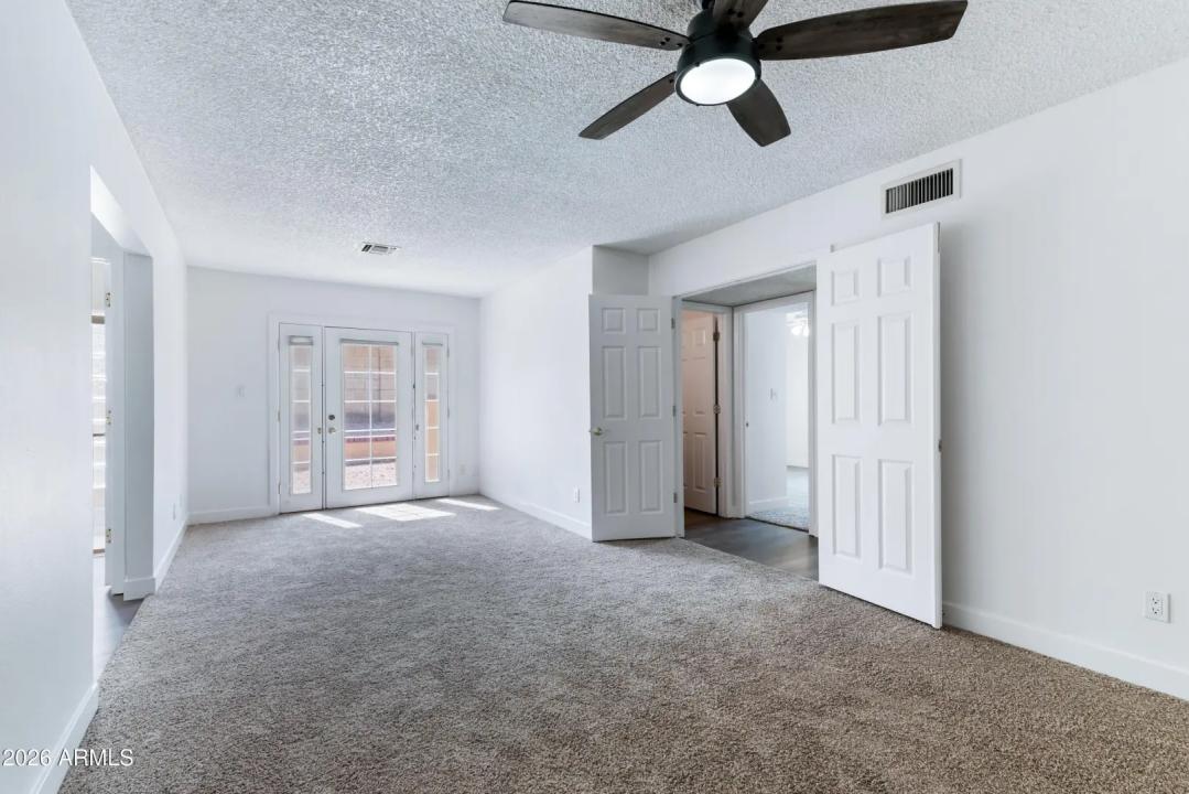 Real Estate Picture 27