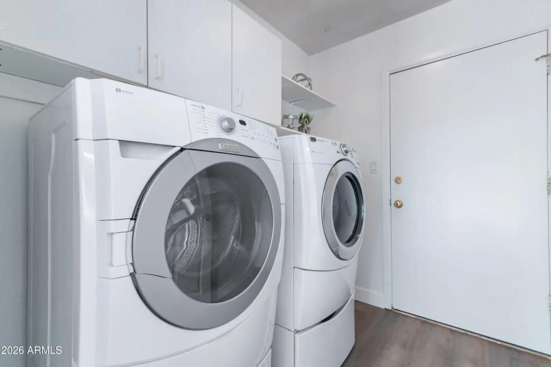 Real Estate Picture 22
