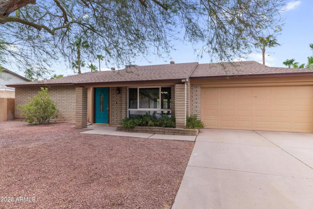 Real Estate Picture 2
