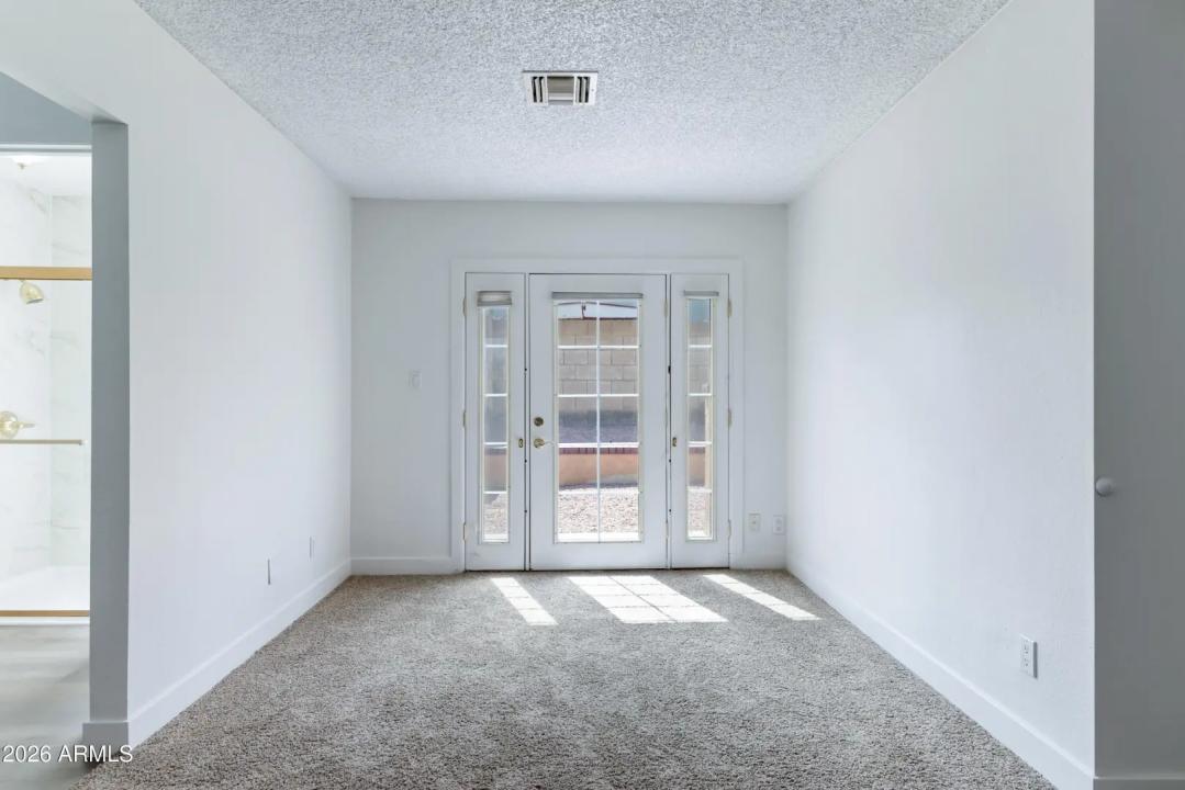 Real Estate Picture 29