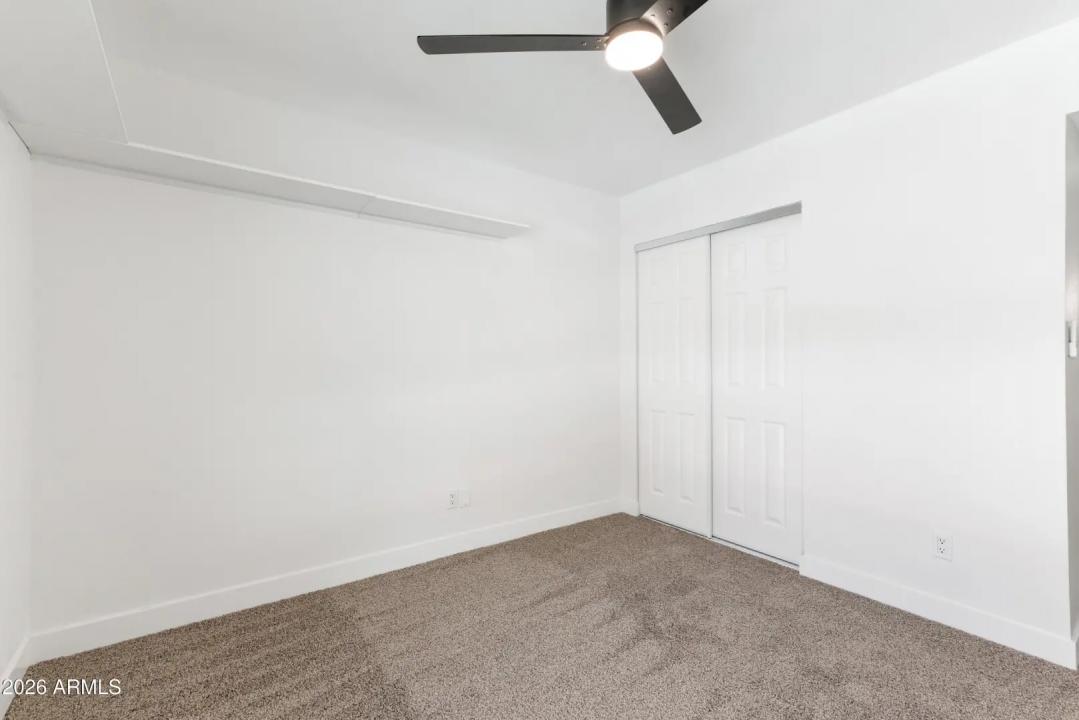 Real Estate Picture 23