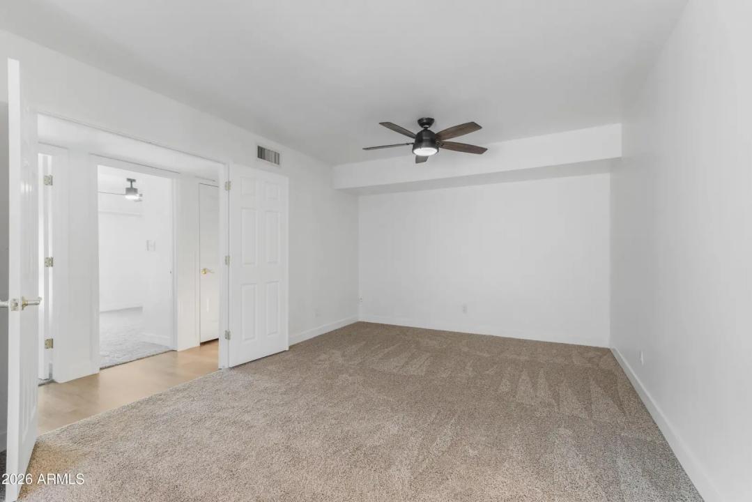 Real Estate Picture 26