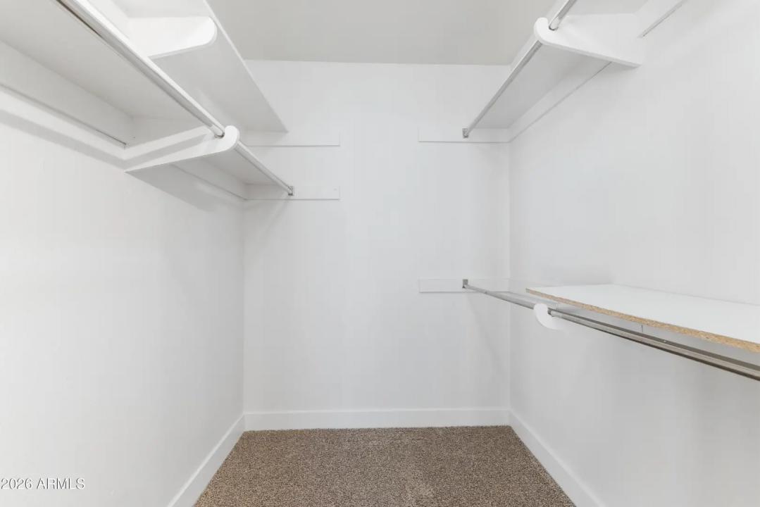 Real Estate Picture 32