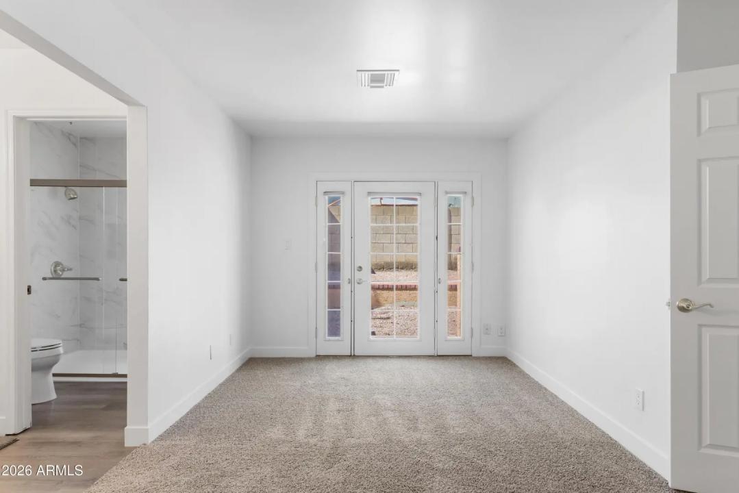 Real Estate Picture 30