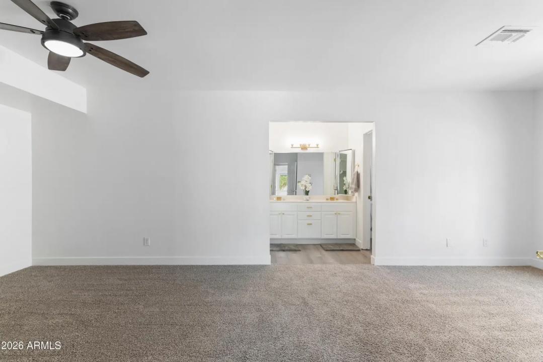 Real Estate Picture 28