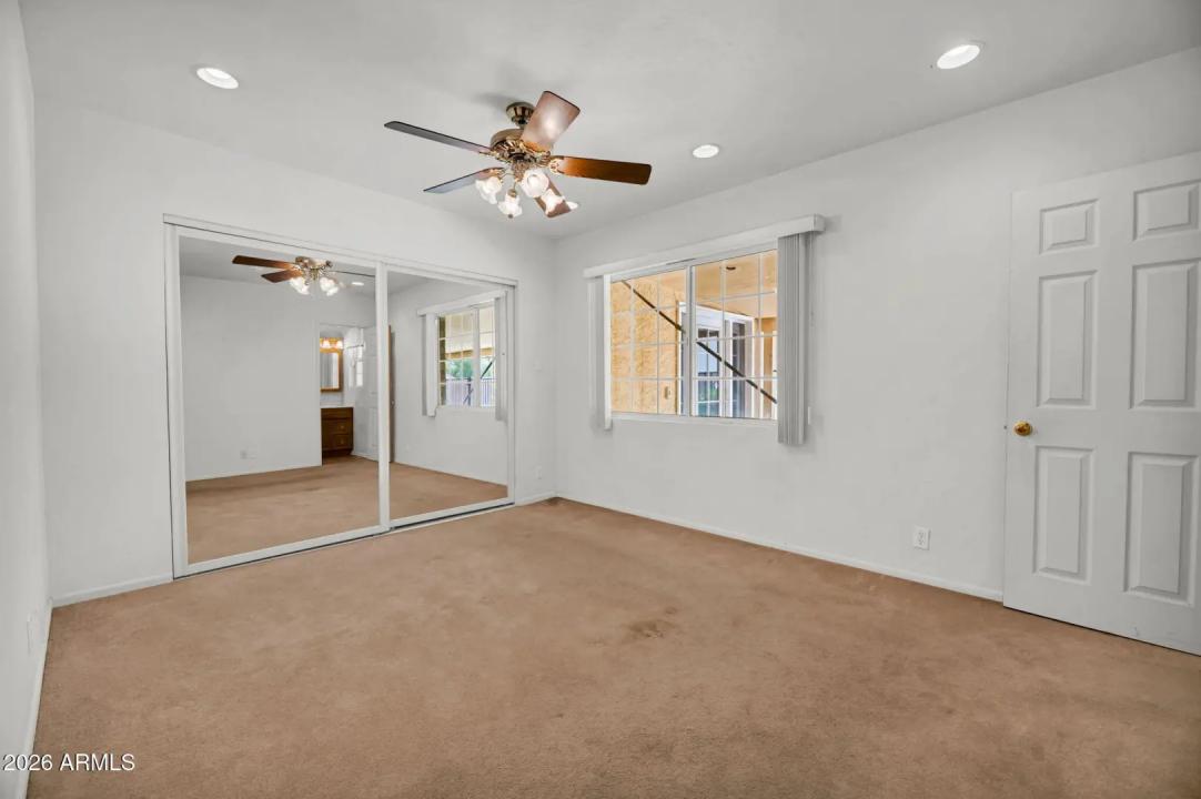 Real Estate Picture 15