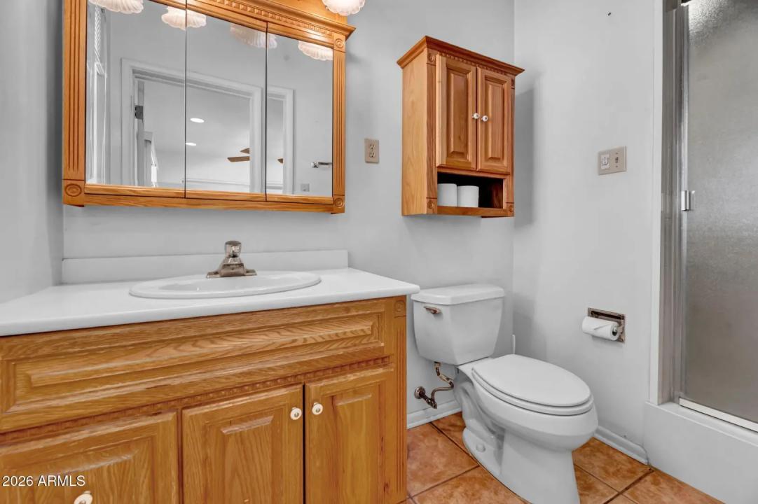 Real Estate Picture 16