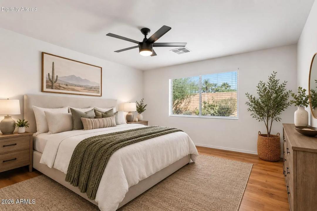 Real Estate Picture 17