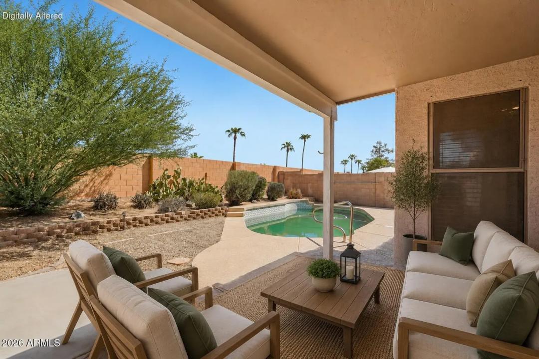 Real Estate Picture 30