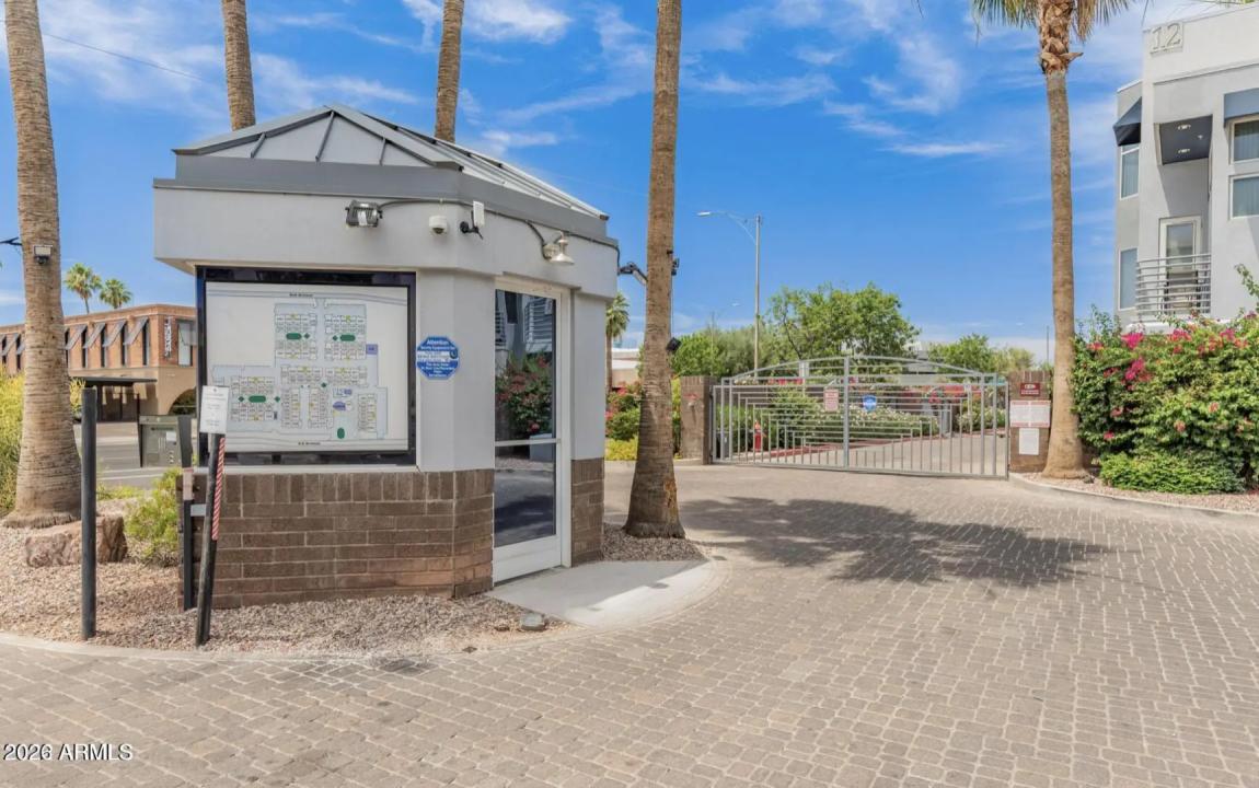 Real Estate Picture 2