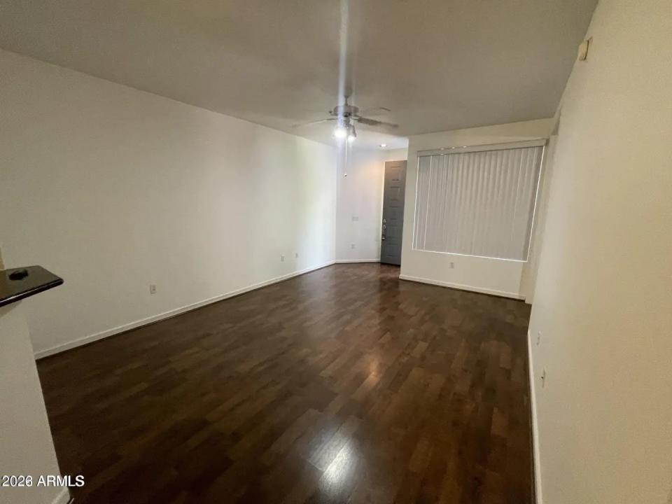 Real Estate Picture 9