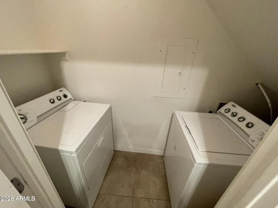 Real Estate Picture 10