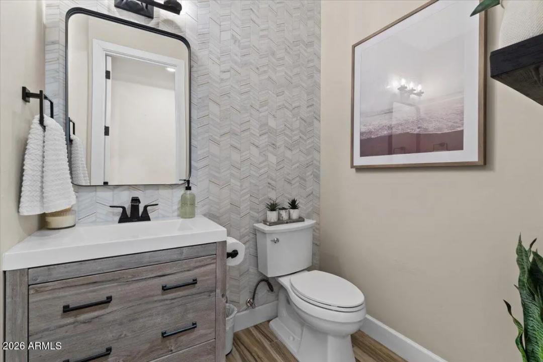 Real Estate Picture 61
