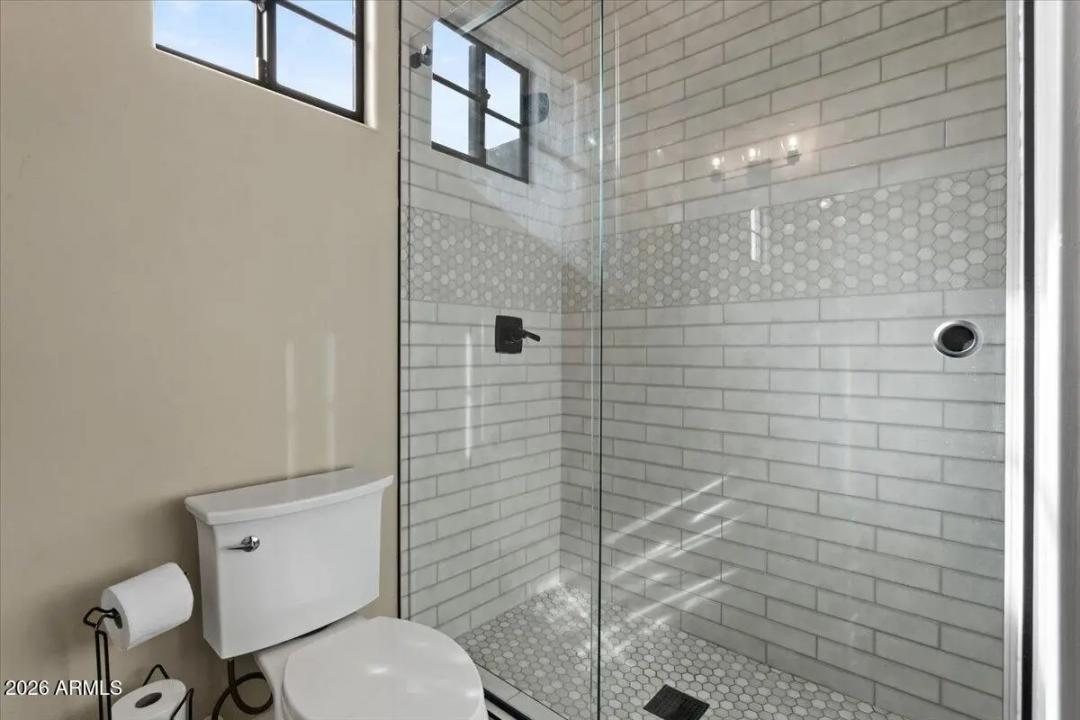 Real Estate Picture 84