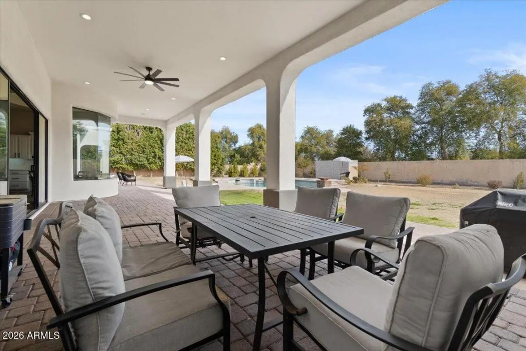 Real Estate Picture 93