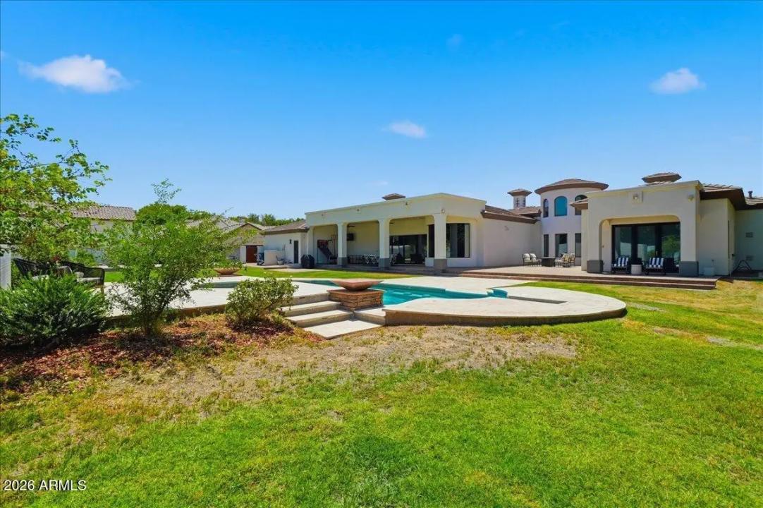 Real Estate Picture 20