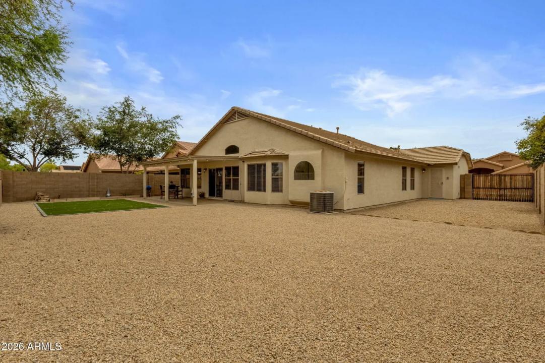 Real Estate Picture 2