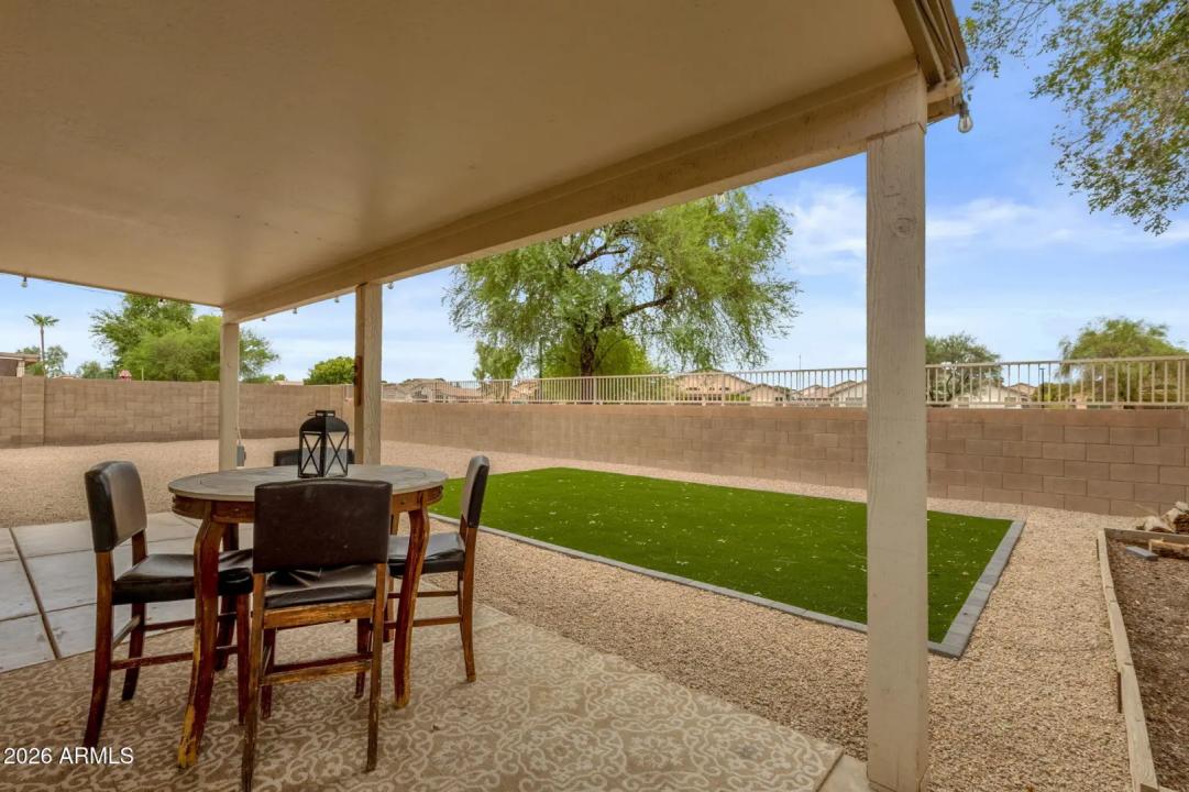 Real Estate Picture 29