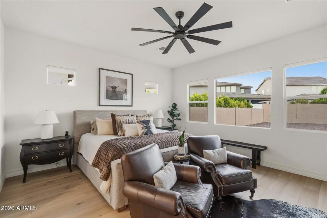 Real Estate Picture 21