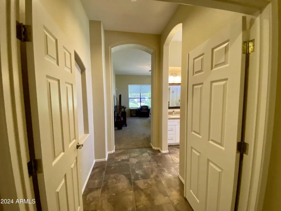 Real Estate Picture 16