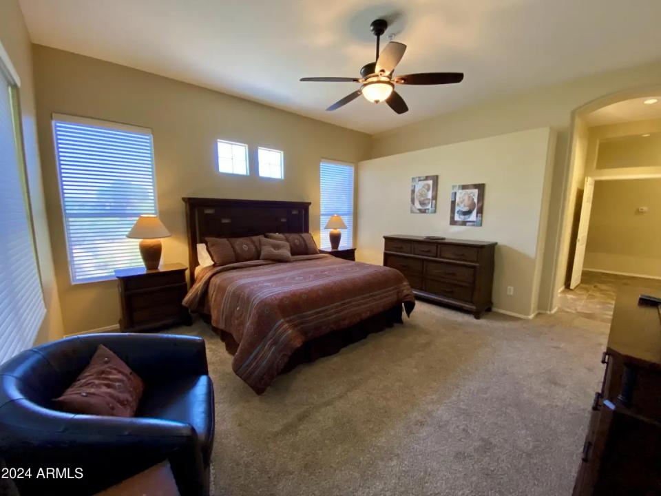 Real Estate Picture 20