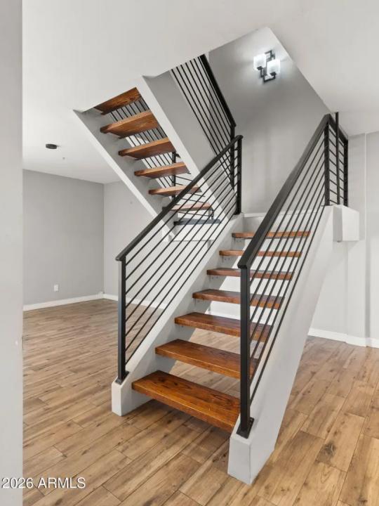 Real Estate Picture 19