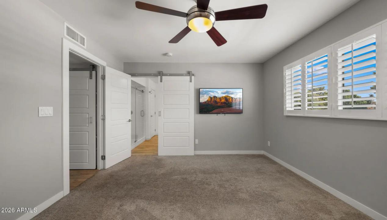 Real Estate Picture 22