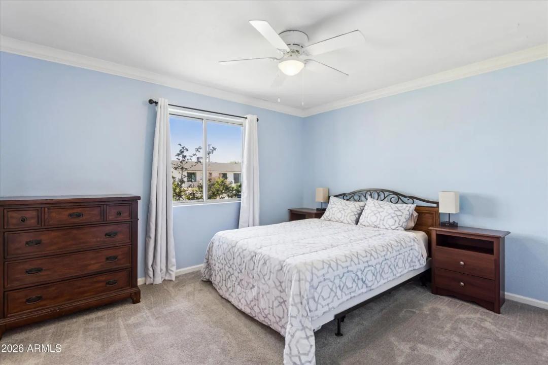 Real Estate Picture 17