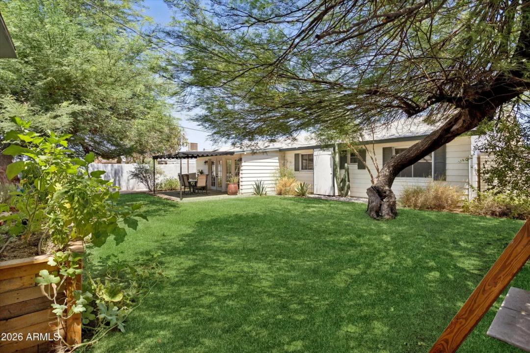Real Estate Picture 35