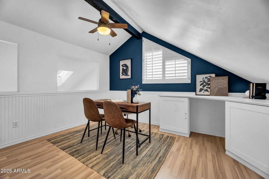 Real Estate Picture 10