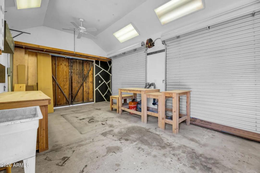 Real Estate Picture 22