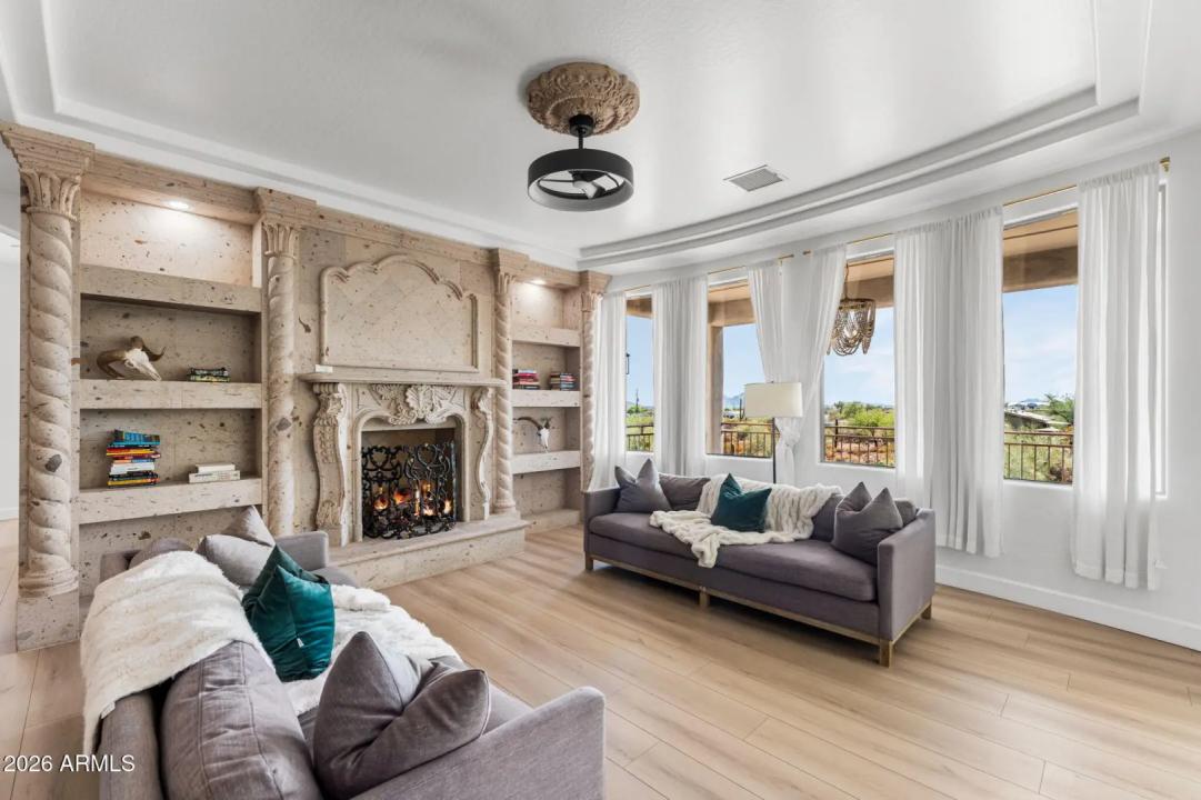 Real Estate Picture 26