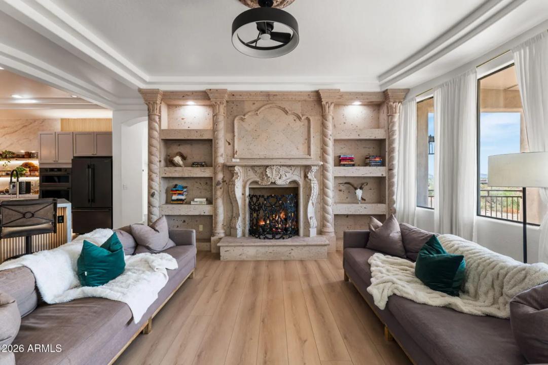 Real Estate Picture 28