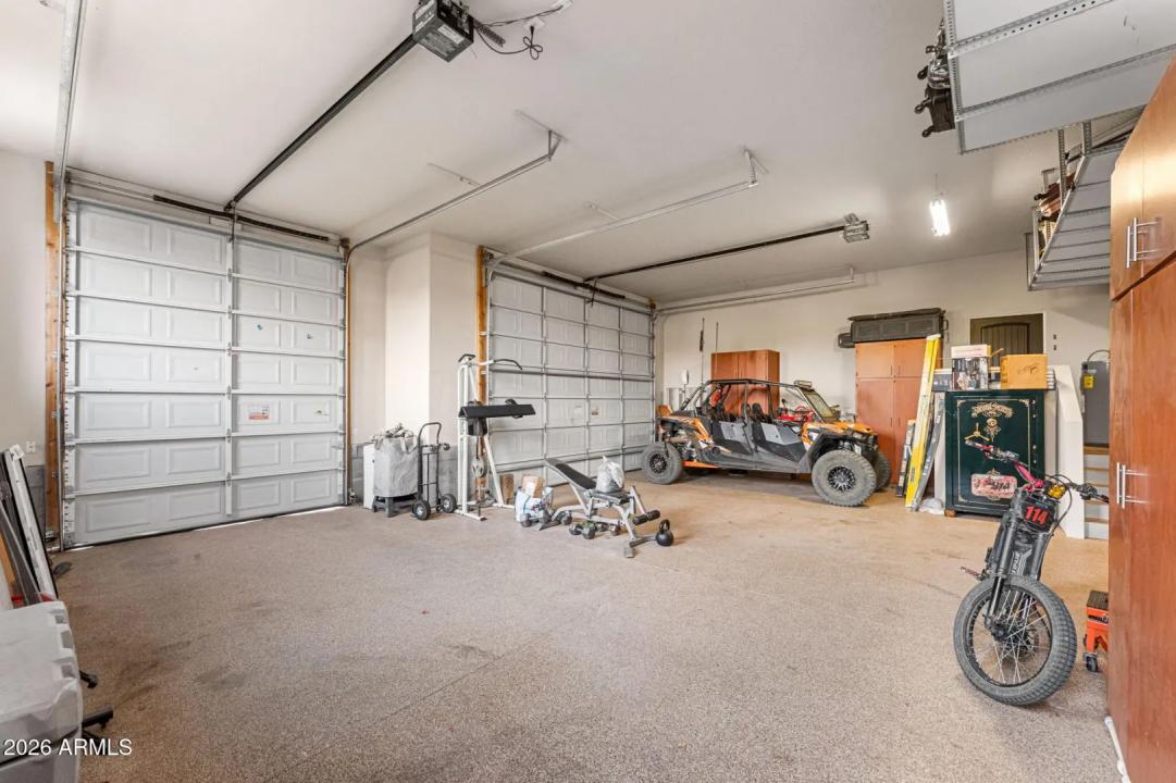 Real Estate Picture 50