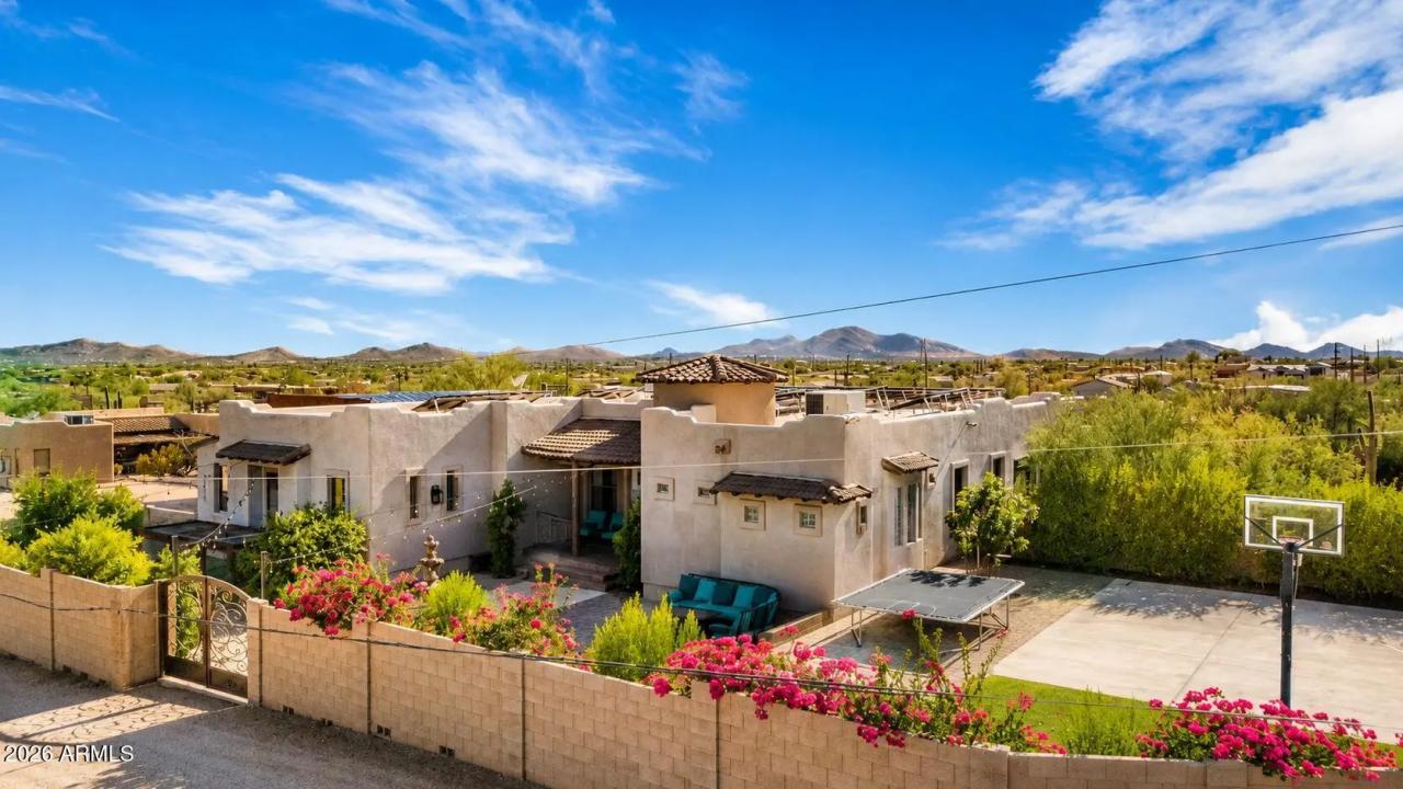 Real Estate Picture 60