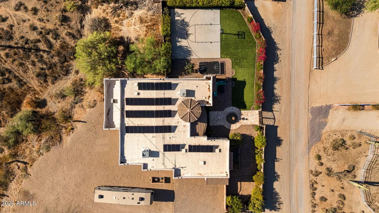 Real Estate Picture 70