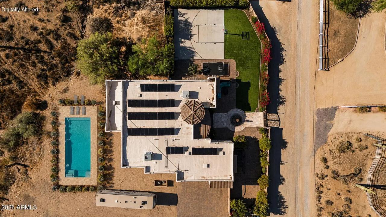 Real Estate Picture 64
