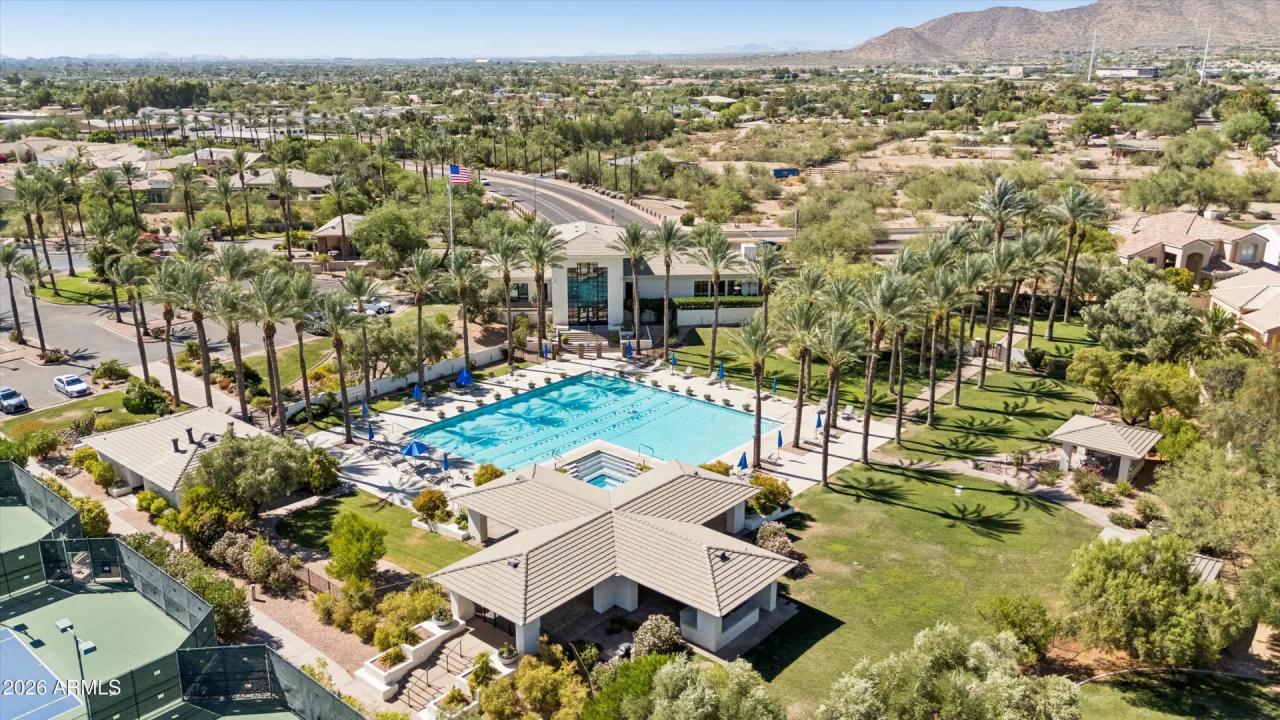 Real Estate Picture 45