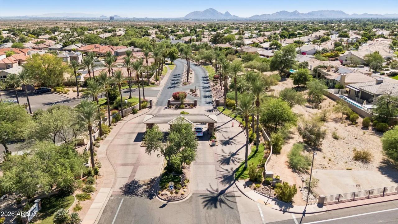 Real Estate Picture 48