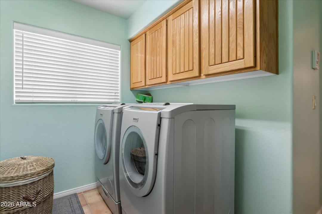 Real Estate Picture 35
