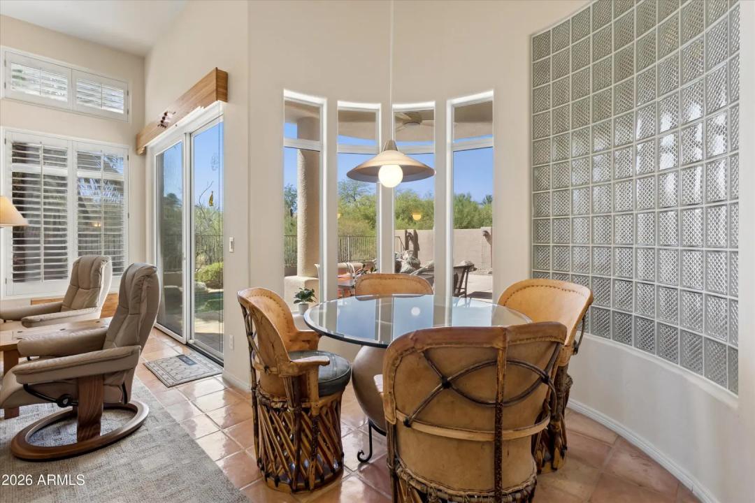 Real Estate Picture 20
