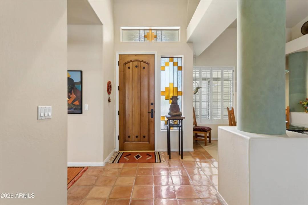 Real Estate Picture 6