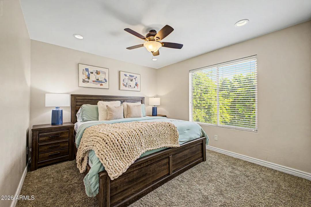 Real Estate Picture 19