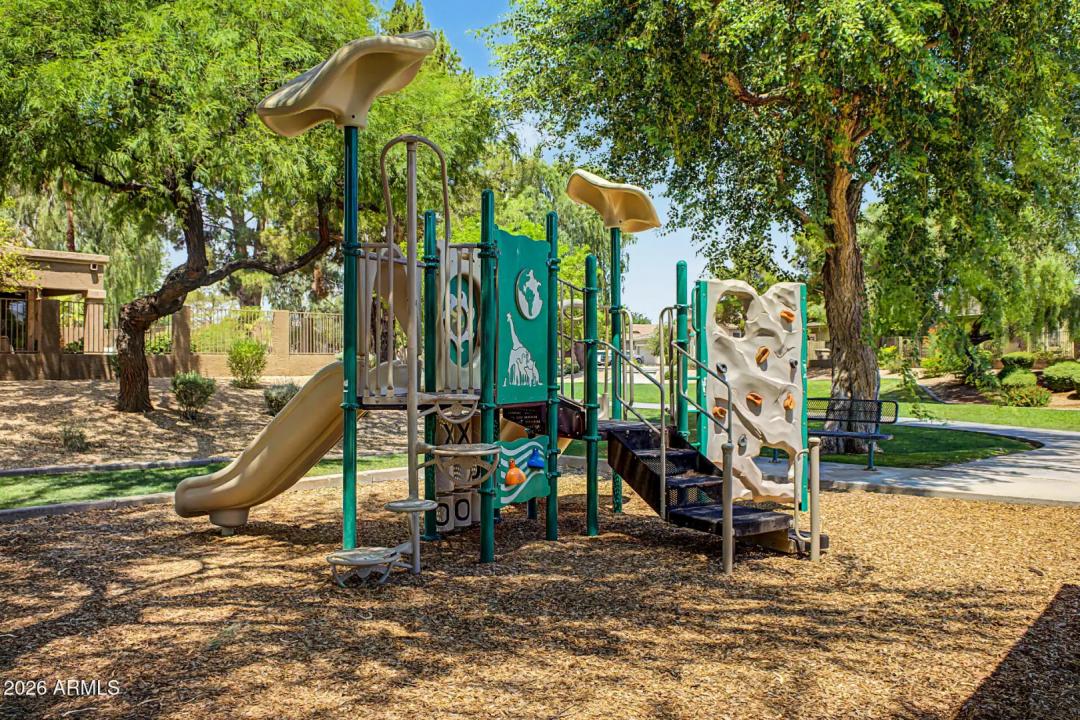 Real Estate Picture 31